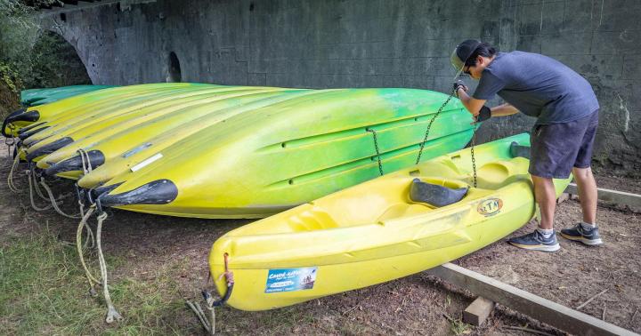Vente matériel nautique d'occasion Pont-du-Navoy
